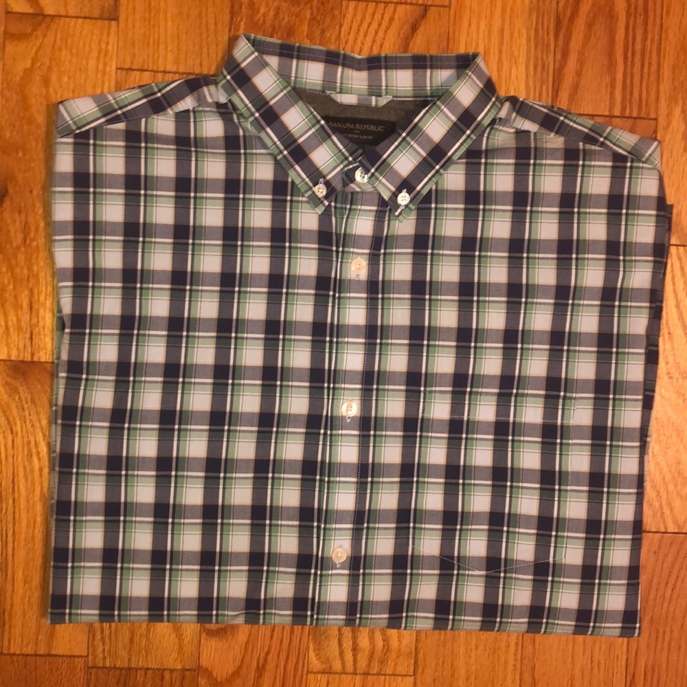 Banana Republic Button-Down